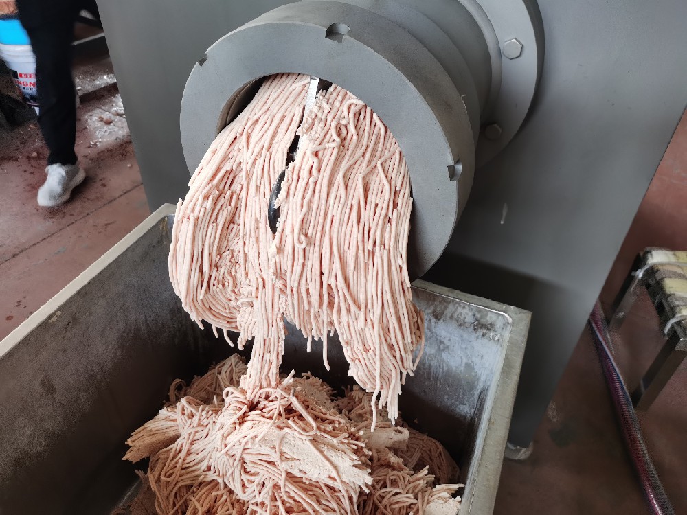 絞凍肉板用什么樣的絞肉機好 聽說有一種直接可以絞凍肉冰盤的絞肉機真的嗎